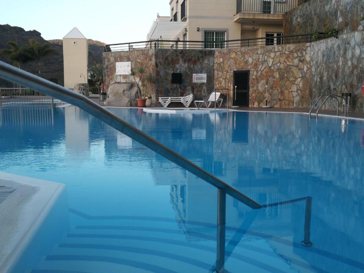 Modern Family Home Above Swimming Pool Puerto Rico  Dış mekan fotoğraf
